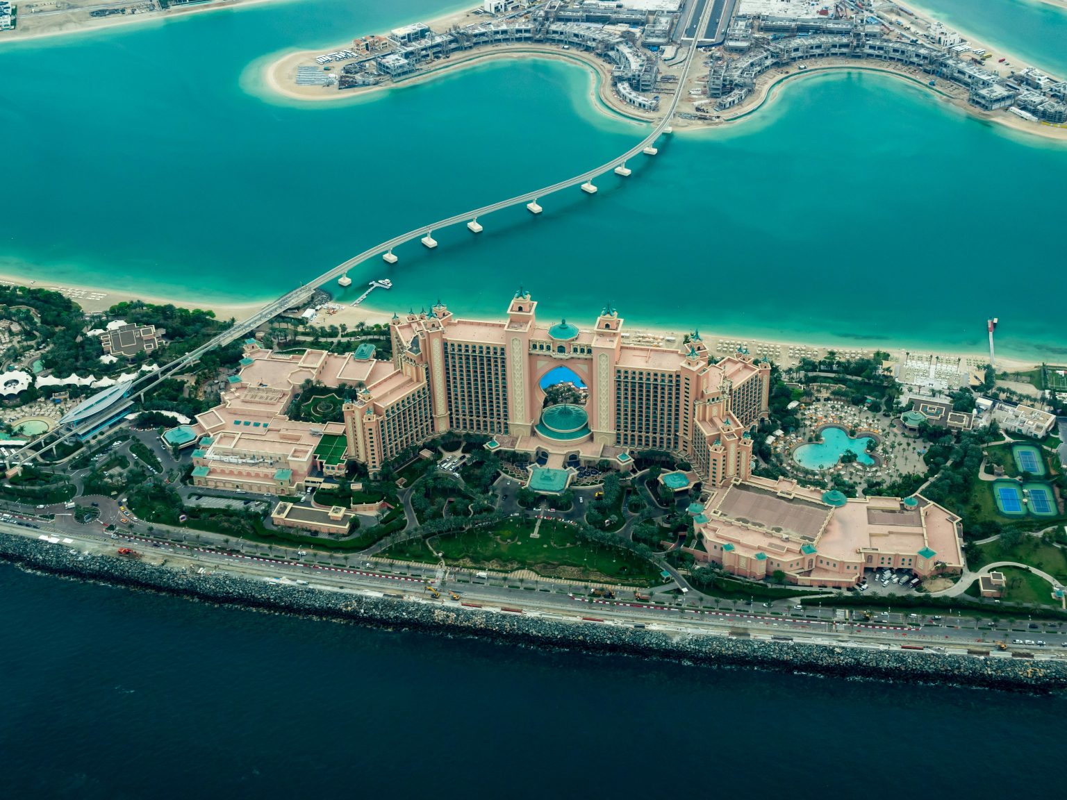 Dubai lansează primul sistem biometric de check-in hotelier la nivel de oraș din lume Dubai lansează primul sistem biometric de check-in hotelier la nivel de oraș din lume