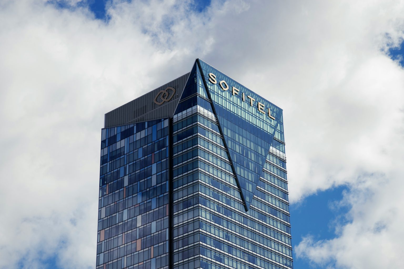 CEO Sofitel : l’IA réduit les déchets de 60% et transforme les hôtels CEO Sofitel : l’IA réduit les déchets de 60% et transforme les hôtels